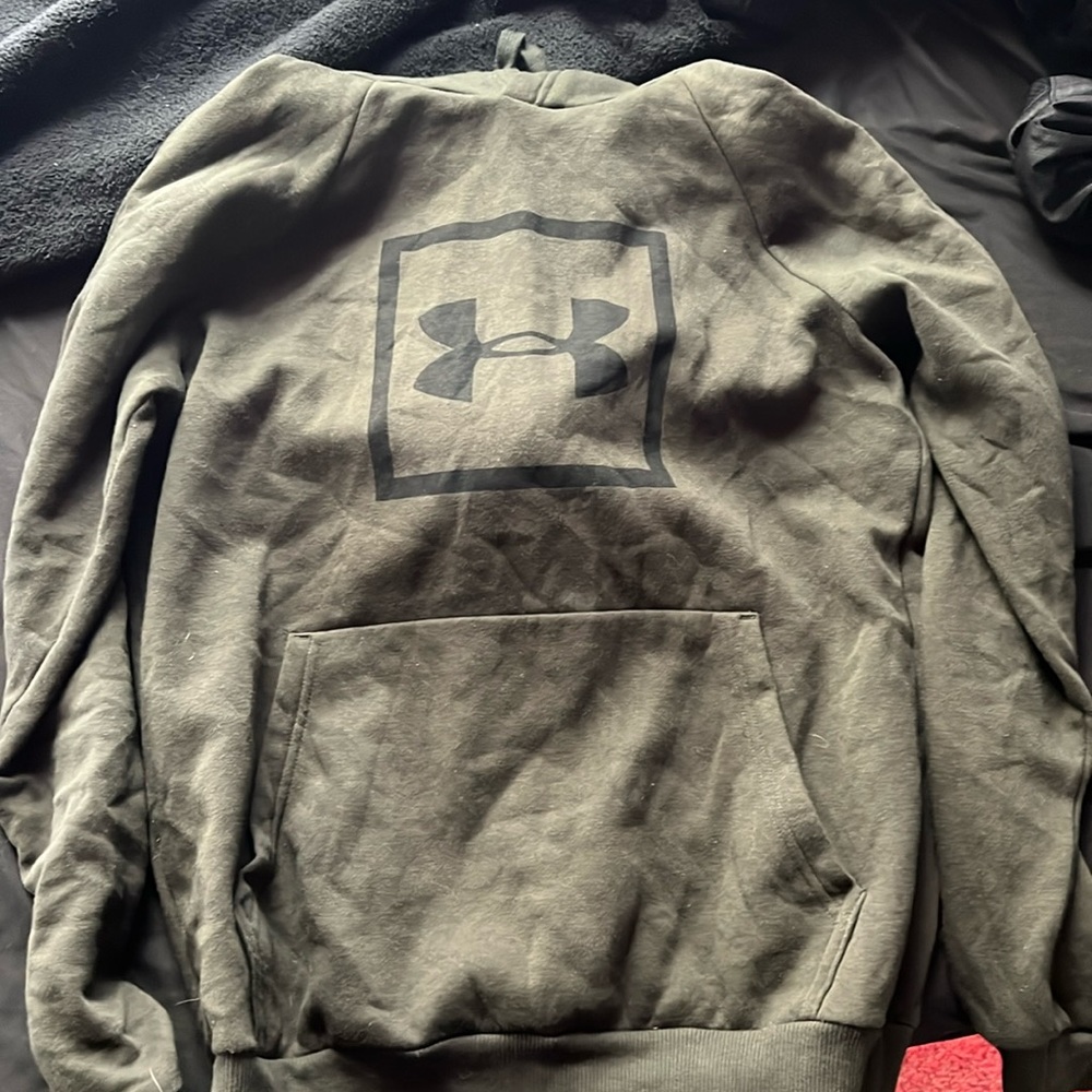 Men’s Under Armor Hoodie
